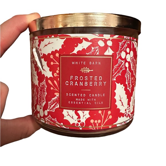 Bath and Body Works 3 Wick Candle Frosted Cranberry, New With Cosmetic Flaws. - Picture 2 of 6